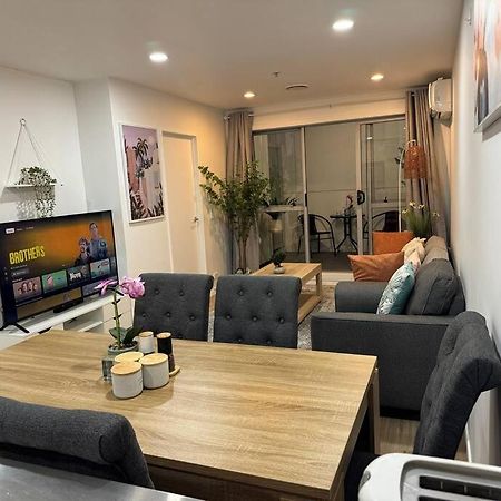 אוקלנד Stunning 3 Bd - 2 Bth City Apt - Pool & Carpark מראה חיצוני תמונה