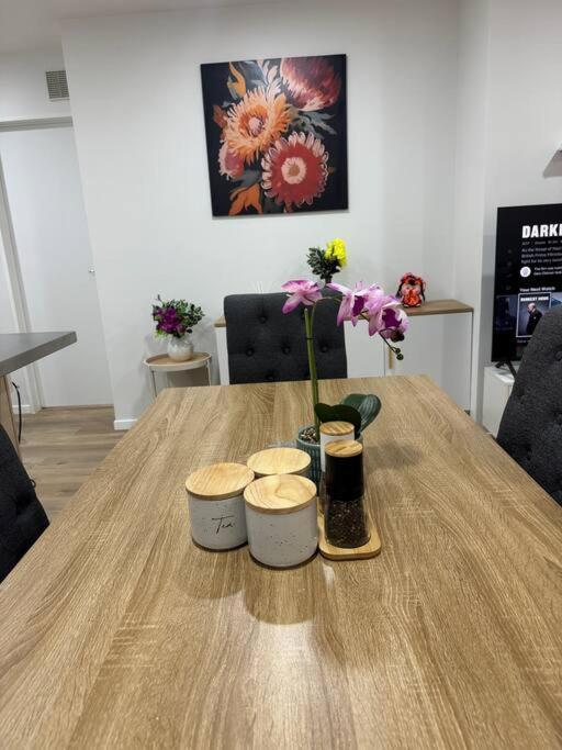 אוקלנד Stunning 3 Bd - 2 Bth City Apt - Pool & Carpark מראה חיצוני תמונה