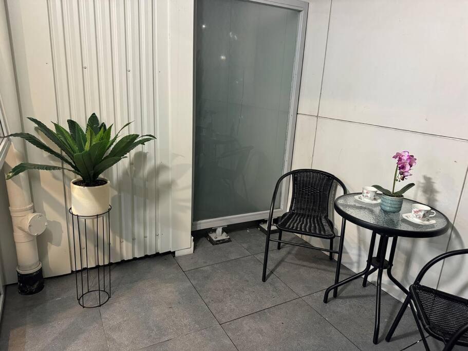 אוקלנד Stunning 3 Bd - 2 Bth City Apt - Pool & Carpark מראה חיצוני תמונה