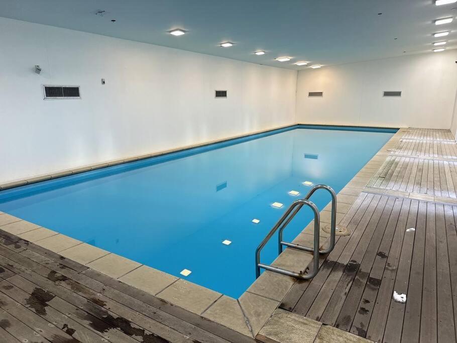 אוקלנד Stunning 3 Bd - 2 Bth City Apt - Pool & Carpark מראה חיצוני תמונה